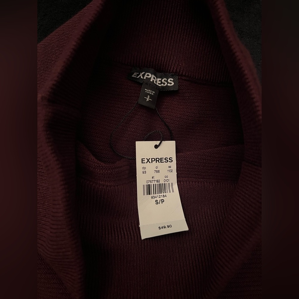 EXPRESS Burgundy Cutout Long Sleeve Top and Skirt Set NWT - Picture 9 of 10